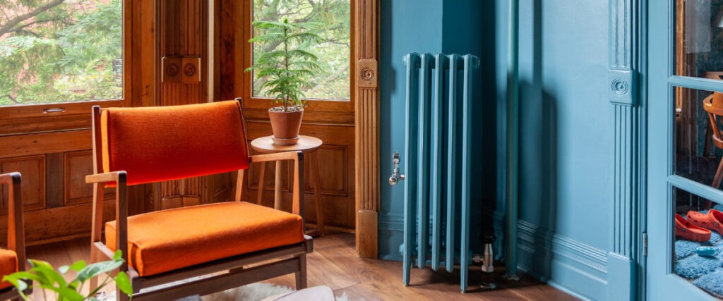Six column cast iron radiator on one-pipe steam heat system in Brooklyn