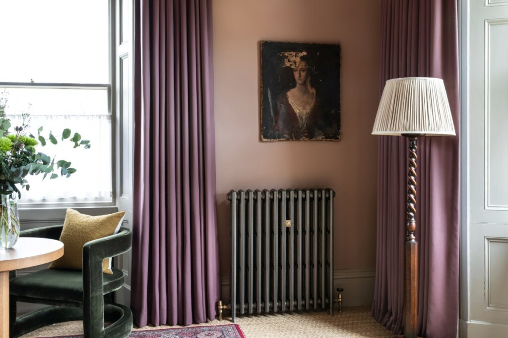 Castrads cast iron radiator at The Country House Diaries