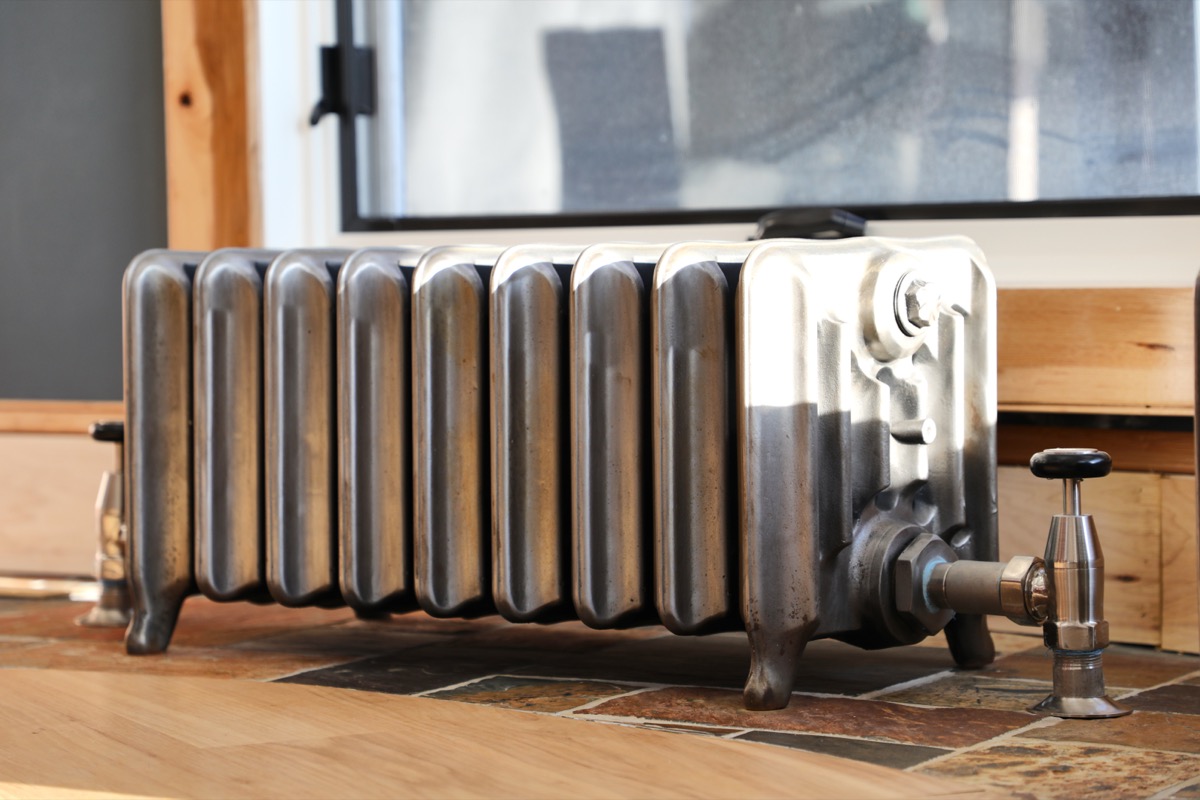 Hillside Farmhouse interior, Shrewsbury, Vermont with Castrads cast iron radiators